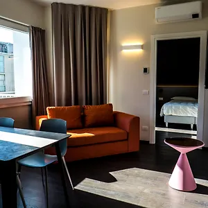 Hotel apartamentowy Venice Terminal &